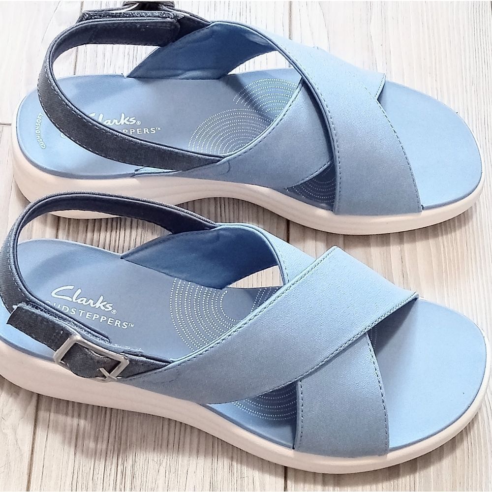 (S-4387) Clarks Cloudsteppers Backstrap Sandals - Drift Sun Sz 8W - Picture 4 of 11